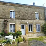 Chez Celine En Campagne Homestay