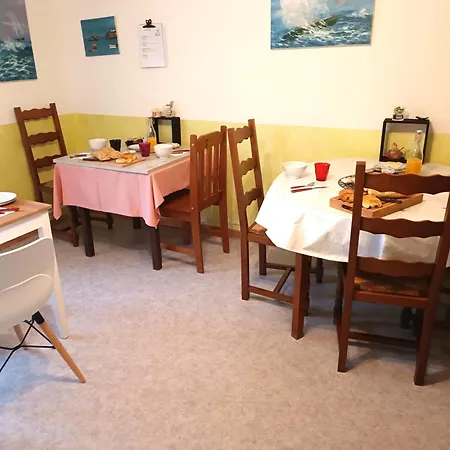 Chez Celine En Campagne Δωμάτια σε οικογενειακή κατοικία *